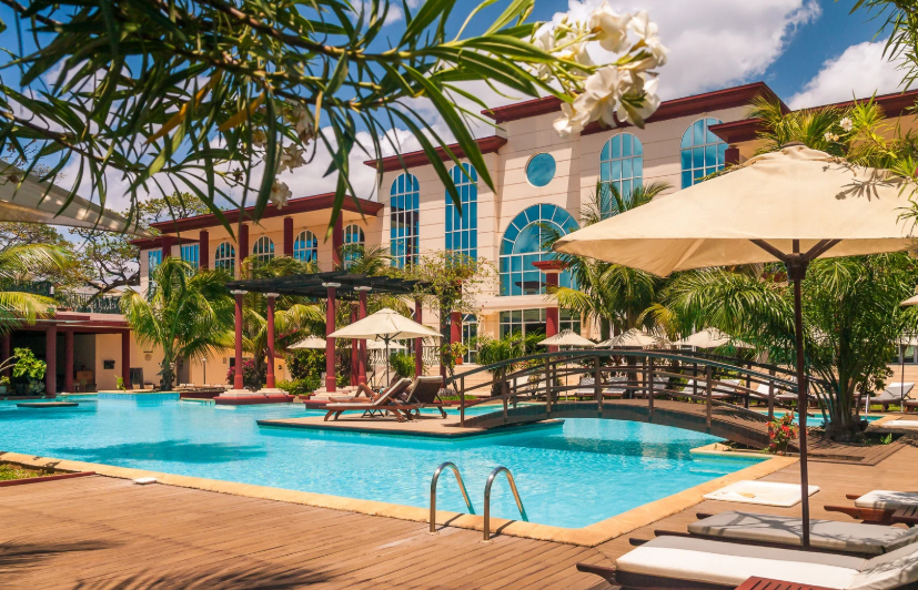 5 stars hotel