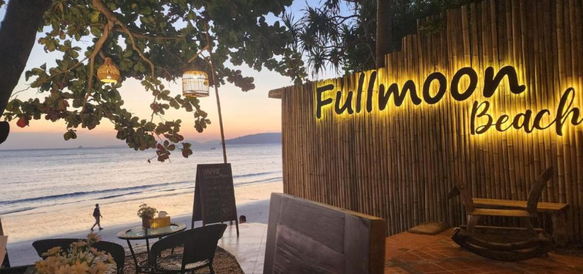Fullmoon Beachresort