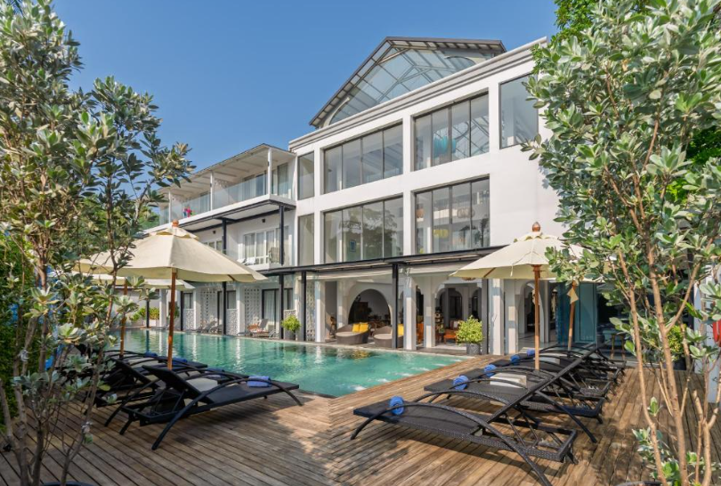Anona Beachfront